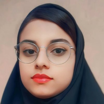 نیلوفر میرزازاده